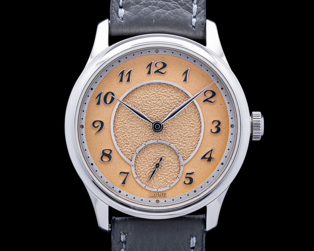 Laine Laine V38 SS Salmon Guilloche Dial