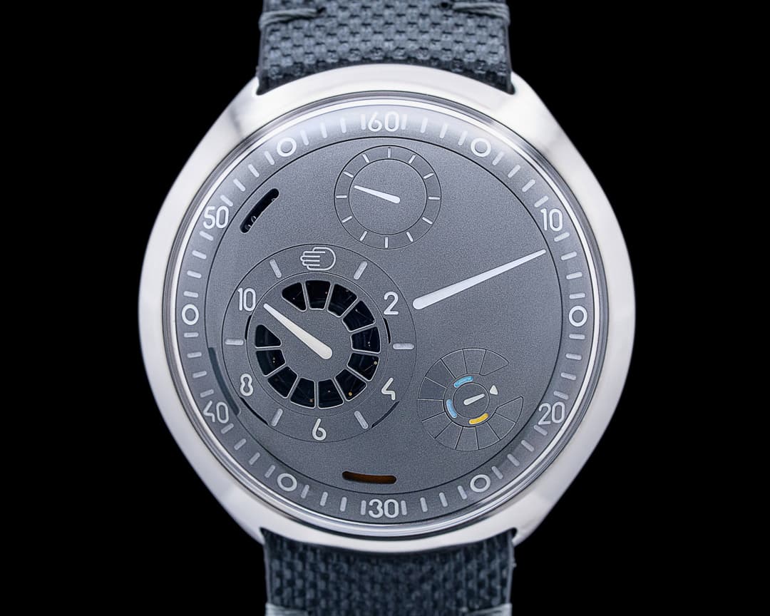 Ressence Type 2G e-Crown Gray Dial