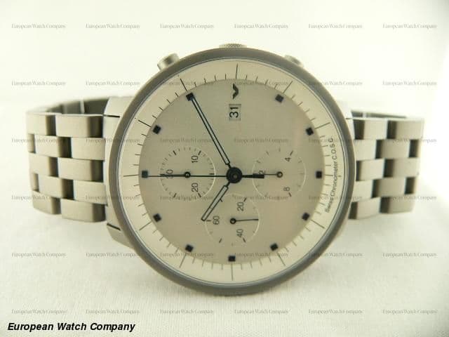 Ventura V-Matic Chrono Tita
